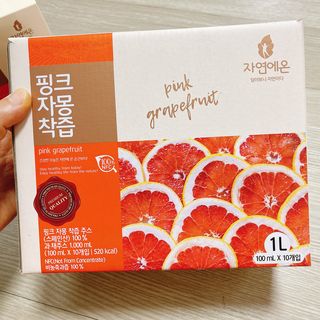 자연에온 핑크 자몽 착즙 100mL 10개입 1BOX +가 득담은 자몽 콜라겐 젤리스틱 1BOX — 4.5점을 준 리뷰어가 2021년 6월 올린 사용 사진