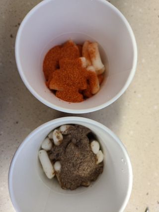 유비쿡 컵떡볶이 매운컵떡볶이2개/ 짜장컵떡볶이 2개  총 4개세트 — 4점을 준 리뷰어가 2021년 3월 올린 사용 사진