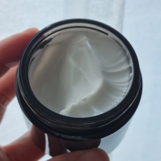 비프리코스메틱 뉴 프레쉬 크림 80ml — 3점을 준 리뷰어가 2023년 2월 올린 사용 사진