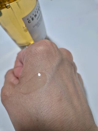 [스킨1004] 마다가스카르 센텔라 앰플 100ml — 5점을 준 리뷰어가 2024년 5월 올린 사용 사진