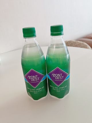 몽베스트 Montbest with Sparkling water Plain 20병 — 5점을 준 리뷰어가 2022년 11월 올린 사용 사진
