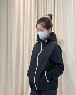 크노텐 후디집업자켓(다이어트땀복) — 5점을 준 리뷰어가 2022년 3월 올린 사용 사진