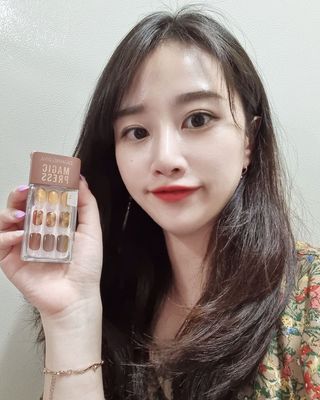 데싱디바 매직프레스 레귤러 스퀘어_6종 중 택 1 — 5점을 준 리뷰어가 2021년 9월 올린 사용 사진