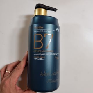 [포레스트스토리] 탈모증상완화 샴푸 1,000ml — 5점을 준 리뷰어가 2022년 6월 올린 사용 사진