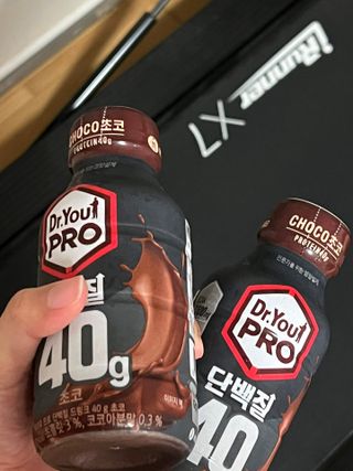닥터유 프로 단백질 드링크 40g 초코 닥터유 프로 단백질드링크 40g 초코 — 4.5점을 준 리뷰어가 2024년 9월 올린 사용 사진