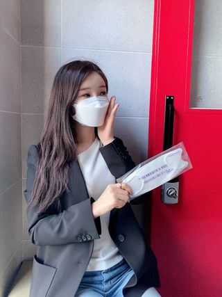 데일리브레스황사마스크KF94대형 데일리브레스 황사방역마스크 KF94 대형 — 5점을 준 리뷰어가 2021년 4월 올린 사용 사진