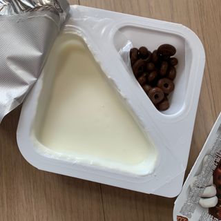 매일바이오 토핑요거트 — 3.5점을 준 리뷰어가 2021년 5월 올린 사용 사진