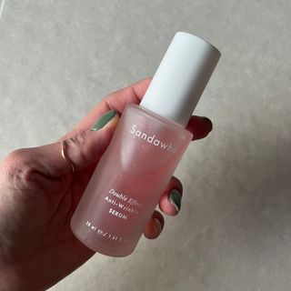 산다화 더블 이펙트 안티 링클 세럼 50ml — 4.5점을 준 리뷰어가 2022년 12월 올린 사용 사진