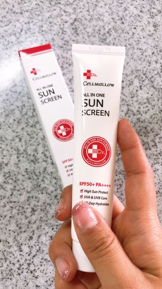 닥터셀멜로 셀멜로 올인원 선스크린 — 5점을 준 리뷰어가 2021년 5월 올린 사용 사진