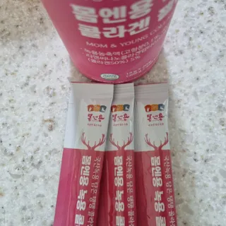 [몸엔용] 녹용 담은 탱탱 콜라겐 녹용 콜라겐 젤리 15g x 20포 — 3.5점을 준 리뷰어가 2022년 4월 올린 사용 사진
