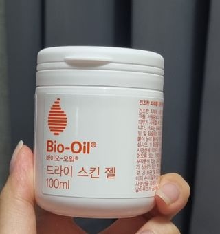 바이오오일 [바이오-오일] 드라이 스킨 젤 100ml — 5점을 준 리뷰어가 2021년 10월 올린 사용 사진