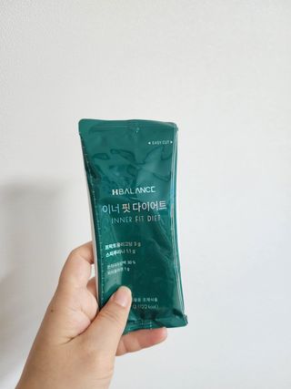하나마이 이너핏 다이어트 30g x 14포 올인원 체중조절용 쉐이크 / 프락토올리고당+스피루리나 함유 피부탄력 까지~ — 4점을 준 리뷰어가 2023년 3월 올린 사용 사진