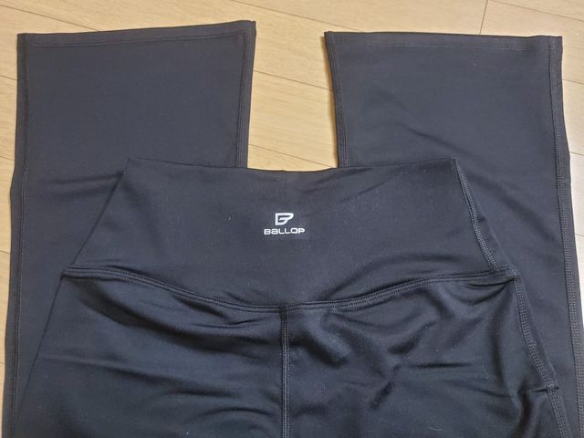 밸롭 베이직 부츠컷 레깅스 리뷰 사진