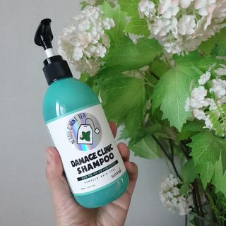 썸헤어 / SUMHAIR 썸헤어 데미지 클리닉 샴푸+트리트먼트 네롤리&민트티 — 4점을 준 리뷰어가 2021년 6월 올린 사용 사진