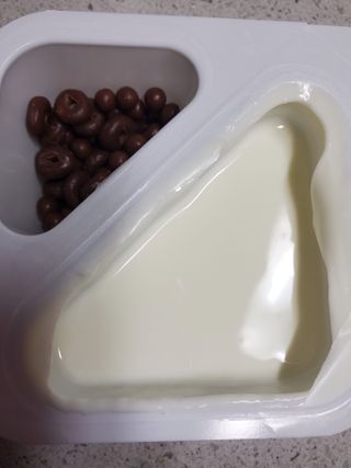 매일바이오 토핑요거트 — 5점을 준 리뷰어가 2021년 5월 올린 사용 사진