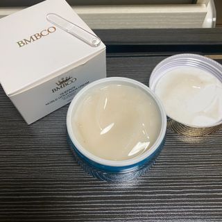 비엠비코 퀸79 노블 골드 아쿠아 크림 — 5점을 준 리뷰어가 2021년 5월 올린 사용 사진