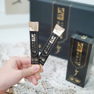 헬스업_천명진프리미엄홍삼스틱_10ml x 30포 — 5점을 준 리뷰어가 2021년 1월 올린 사용 사진