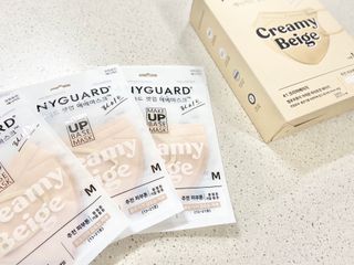 [애니가드] 셋업 메베마스크라이트  (대형 4컬러 + 중형 4컬러) — 4점을 준 리뷰어가 2022년 7월 올린 사용 사진