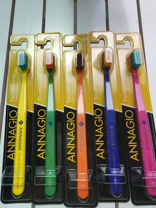 [지오클린] 안나지오 구취케어  기능성 치약 칫솔 세트 (칫솔 5 개+치약 100g 1 개 ) — 5점을 준 리뷰어가 2022년 6월 올린 사용 사진