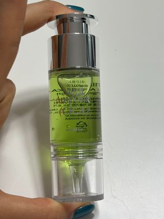 프리 (블로그체험단) [밀리밀리] 메디 앰플 시카 15ml — 4.5점을 준 리뷰어가 2025년 8월 올린 사용 사진