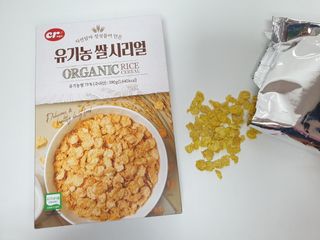 씨알푸드 유기농 쌀 시리얼 390g + 갓 구운 유기농 발아통곡물 150g — 5점을 준 리뷰어가 2022년 1월 올린 사용 사진
