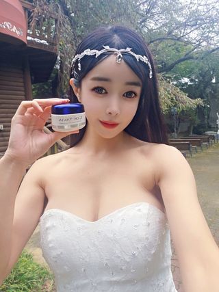록타비아 Artisan Complete Face Cream — 5점을 준 리뷰어가 2023년 10월 올린 사용 사진