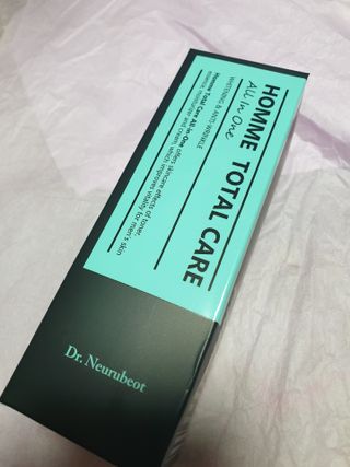 Dr.느루벗 느루벗 옴므 토탈 케어 올인원 118ml 남자 남성 스킨 로션 에센스 크림 화장품 — 5점을 준 리뷰어가 2021년 3월 올린 사용 사진