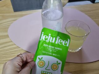 JEJUFEEL 풋풋한 제주담은 청귤에이드 — 4.5점을 준 리뷰어가 2022년 10월 올린 사용 사진