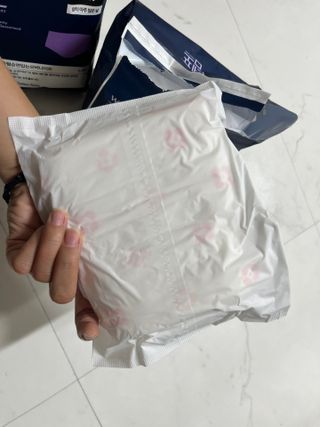 N[템포 ] 패드 내추럴 순면 입는 오버나이트 5P * 2개 — 5점을 준 리뷰어가 2024년 3월 올린 사용 사진