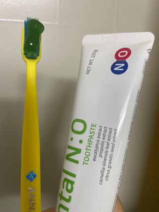 프리마인 유해균 뿐만 아니라 유익균까지 씻어내는 치약은 그만, 건강한 구강환경을 만드는 덴탈엔오 — 4.5점을 준 리뷰어가 2022년 7월 올린 사용 사진