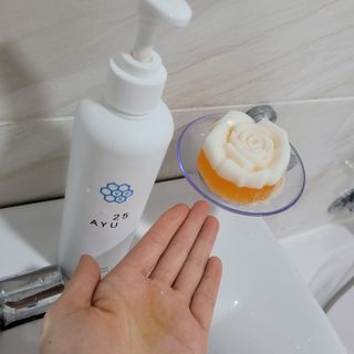 AYU25[아유트웬티파이브]피부 진정, 보습 와일즈 로즈 핸드워시 — 5점을 준 리뷰어가 2021년 5월 올린 사용 사진