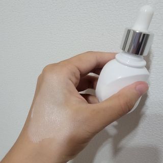 KISSY BAE 키시베이 키시베이 리얼화이트 톤업틴트 — 5점을 준 리뷰어가 2021년 8월 올린 사용 사진
