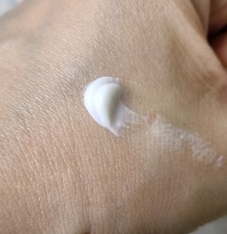 젠바이오 코스메틱스 젠바이오수딩크림]   가려운 피부 & 아토피 원픽 크림 — 5점을 준 리뷰어가 2022년 10월 올린 사용 사진