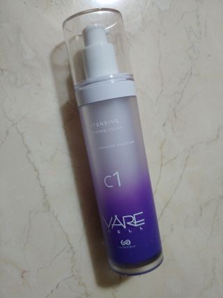 바르셀 수분로션 수분크림 보습 탄력 주름개선 인텐시브 리포좀 크림 C1 50ml — 4.5점을 준 리뷰어가 2021년 11월 올린 사용 사진
