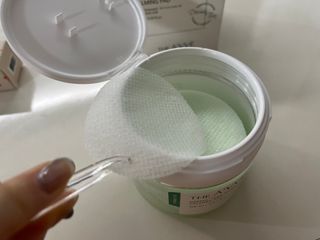 디에이브 더마-테카 바이옴 카밍패드 60매 — 5점을 준 리뷰어가 2022년 11월 올린 사용 사진