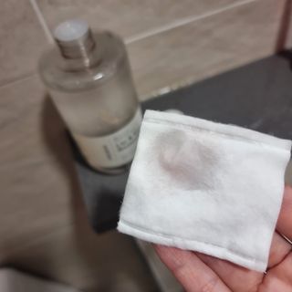 [후르디아] 눈시림없는 올영 립앤아이 리무버 — 4점을 준 리뷰어가 2024년 5월 올린 사용 사진