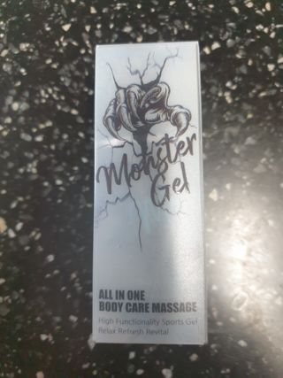 [바록스] 류현진 올인원 바디릴렉싱 몬스터겔 50ml — 4점을 준 리뷰어가 2021년 3월 올린 사용 사진