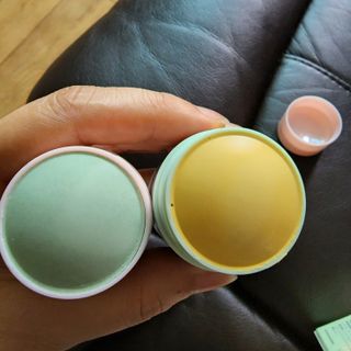 건강누리인터내셔날 카멜레오나 마스크 스틱팩 미네랄부스터 [2종 SET] 샤이닝라이즈(피부톤UP)/톡스릴리프(피부진정) — 5점을 준 리뷰어가 2022년 7월 올린 사용 사진