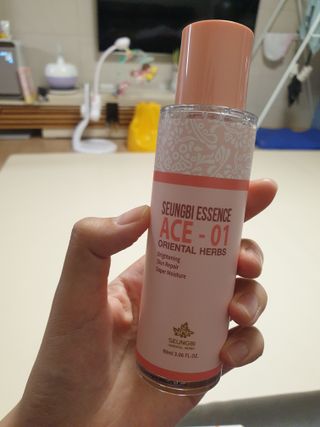 조아산코스메틱 에이스원 크림 + 에이스원 스킨 — 5점을 준 리뷰어가 2022년 4월 올린 사용 사진