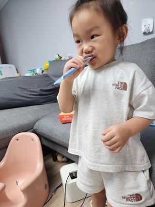 다나음 셀렌에 빠진 아연면역젤리 열대과일맛+사과맛 — 3점을 준 리뷰어가 2023년 8월 올린 사용 사진