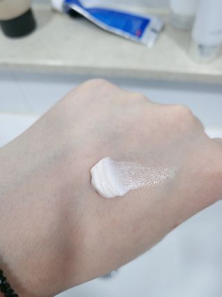 소담스퀘어 상암 유벨르 듀블랑 클렌징 폼 — 5점을 준 리뷰어가 2022년 11월 올린 사용 사진