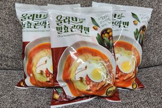 클린24시간 올리브발효곤약면 시원김치면 1세트-(3봉) — 5점을 준 리뷰어가 2023년 11월 올린 사용 사진