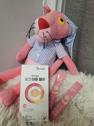 인디닥터 면역 생생 핑크 이뮨 젤리 + 타이탄 BCAA 프로틴 젤리스틱 — 5점을 준 리뷰어가 2022년 3월 올린 사용 사진