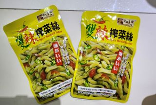 루시델리 야미하우스 홍콩 스파이시 프리미엄 짜사이 무침 500g — 5점을 준 리뷰어가 2024년 6월 올린 사용 사진
