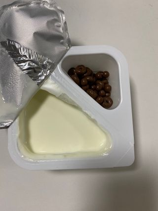 매일바이오 토핑요거트 — 5점을 준 리뷰어가 2021년 5월 올린 사용 사진