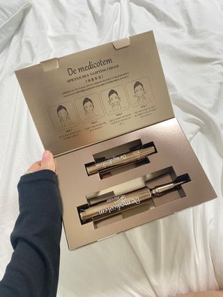 MF[더메디코템] 스피큘 DCA V리프팅 크림 — 5점을 준 리뷰어가 2024년 4월 올린 사용 사진