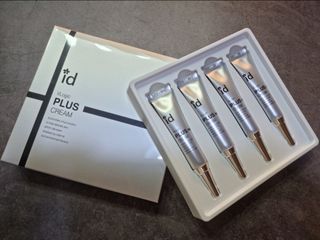 아이디플라코스메틱 아이디 브이로직 플러스 크림 15ml X 4EA — 5점을 준 리뷰어가 2022년 1월 올린 사용 사진