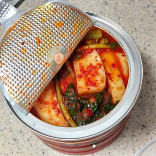 셰프애찬 알타리김치 총각김치 1kg — 5점을 준 리뷰어가 2022년 10월 올린 사용 사진