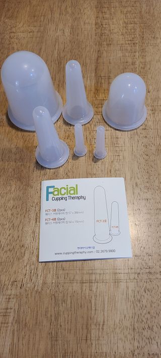 메디미케이알 커핑테라피 실리콘부항마사지 리프팅 페이스+바디 안티 셀룰 라이트 6pcs — 5점을 준 리뷰어가 2021년 2월 올린 사용 사진