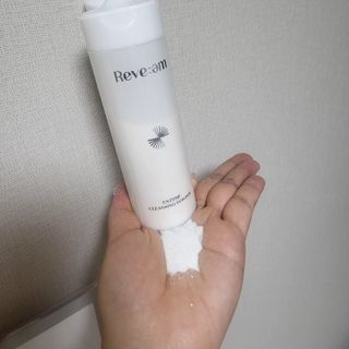 나우 [리브엠] 화해 1등 클렌징 파우더! 모공&피지 말끔순삭 — 5점을 준 리뷰어가 2023년 9월 올린 사용 사진